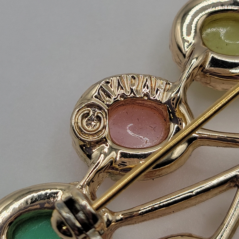 VTG Sarah Coventry "Candy Land" Brooch | Gold Tone & Pastel Cabochons | SIGNED - Picture 5 of 6